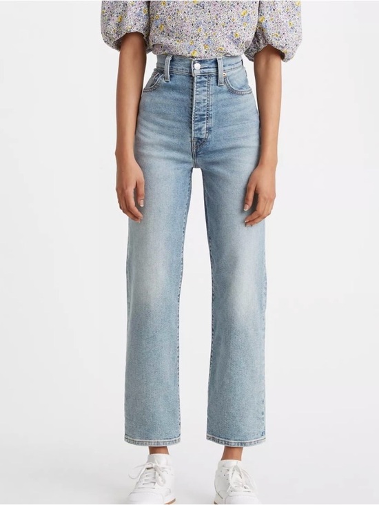 Levi's Denim - Levi’s Ribcage Straight Jeans Size 32